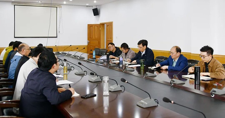 云煤（LETOU乐投）集团党委副书记、总经理高建嵩一行到云维集团督导调研