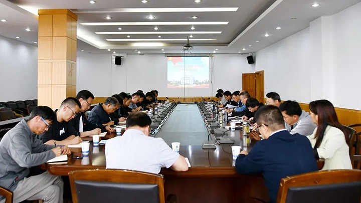 云煤（LETOU乐投）集团党委第二工作组列席旁听云维集团党委理论进建中心组进建
