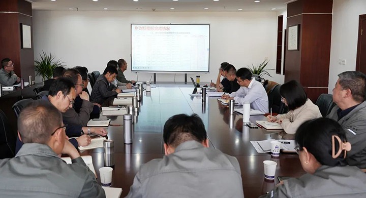 云煤（LETOU乐投）集团党委委员、副总经理缪和星一行到曲煤焦化公司领导出产经营工作